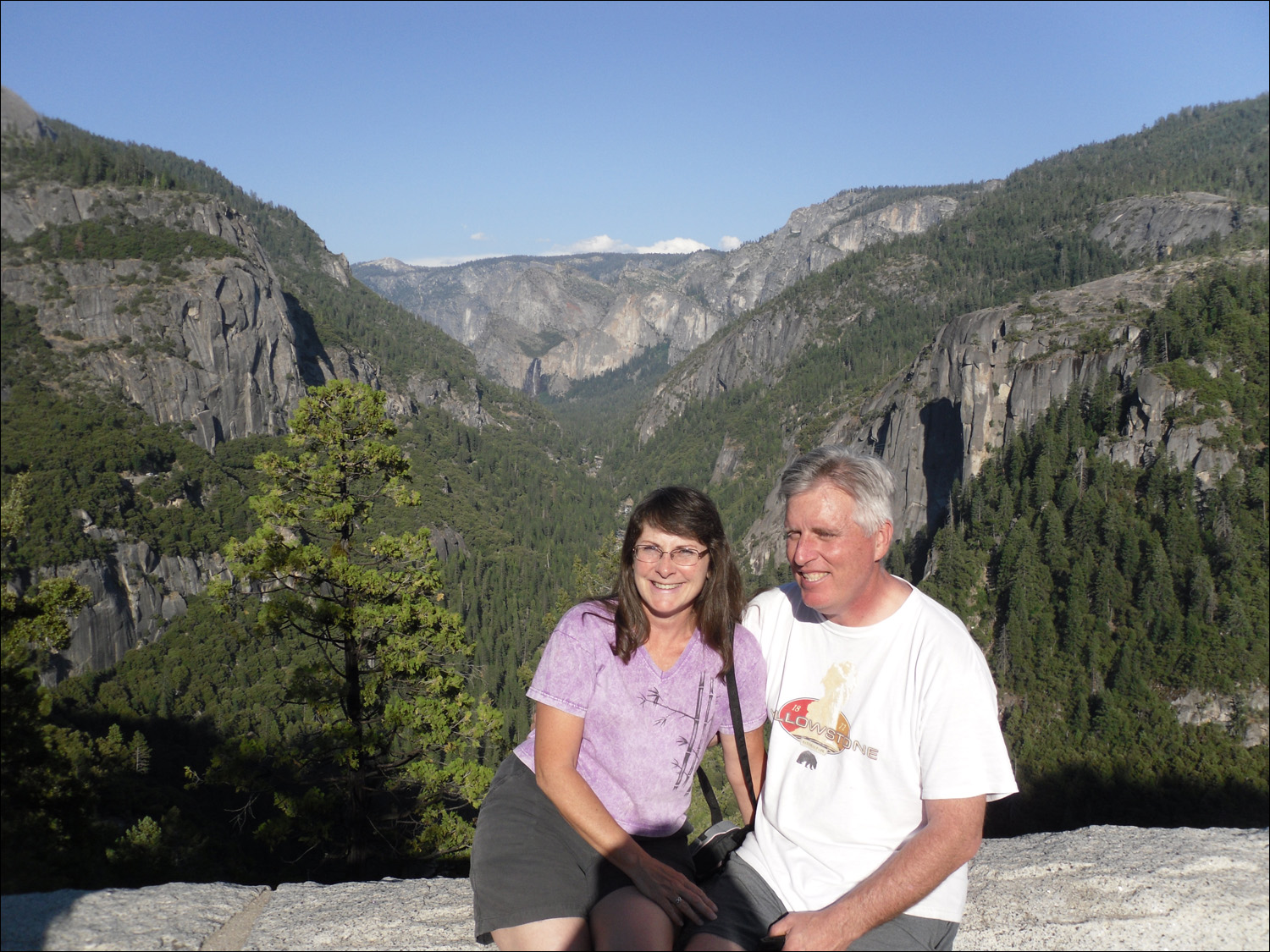 Picture taken from Highway 120 entrance to Yosemite Valley