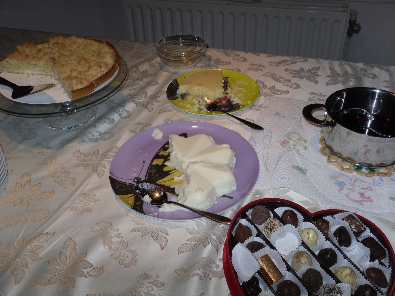 Dutch dinner and game night at home of Martijn and Joseba- Dessert