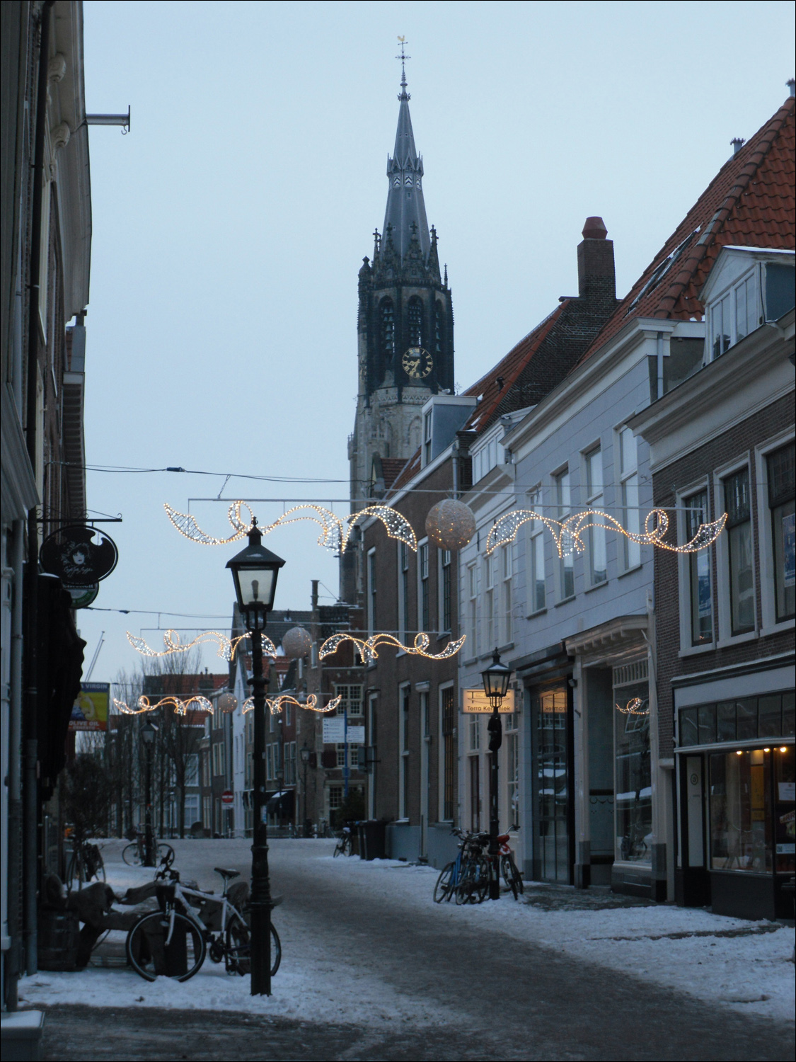 Delft street scene